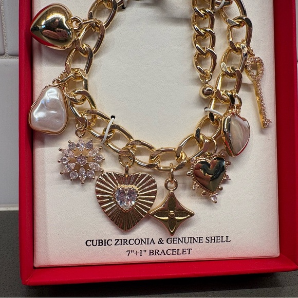 Heart Charm Bracelet - Picture 2 of 2